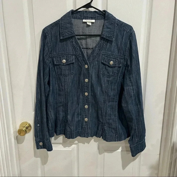 DRESSBARN JEAN JACKET - Picture 5 of 8
